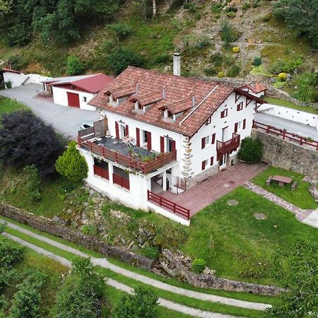 Chambres D'Hotes Agorerreka Сент-Этьен-де-Баигорри Экстерьер фото