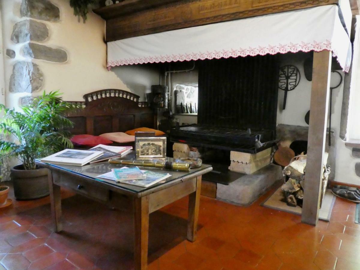 Chambres D'Hotes Agorerreka Сент-Этьен-де-Баигорри Экстерьер фото
